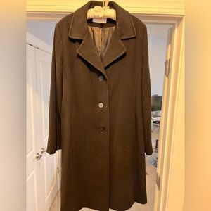 Larry Levine Wool and Cashmere ladies car-length P-coat
